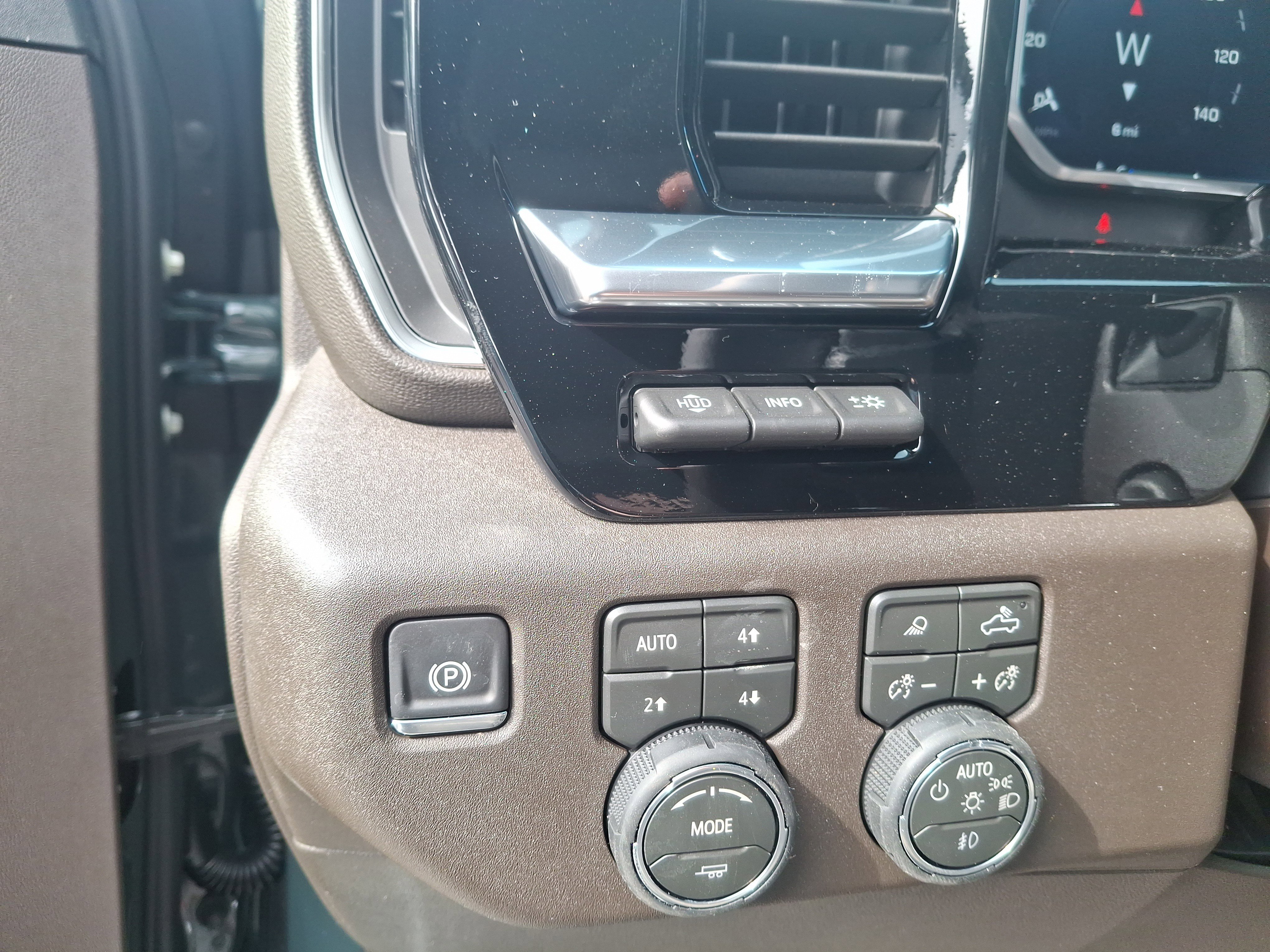 2026 Chevrolet Silverado 1500 LTZ - Photo 16