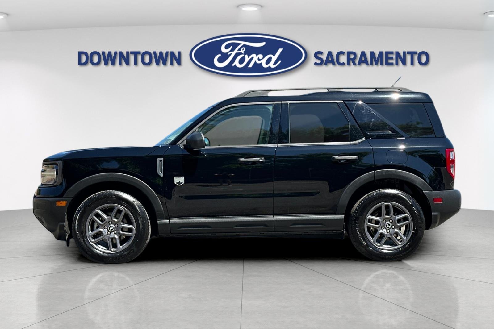 Certified Used 2025 Shadow Black Ford Big Bend image 7