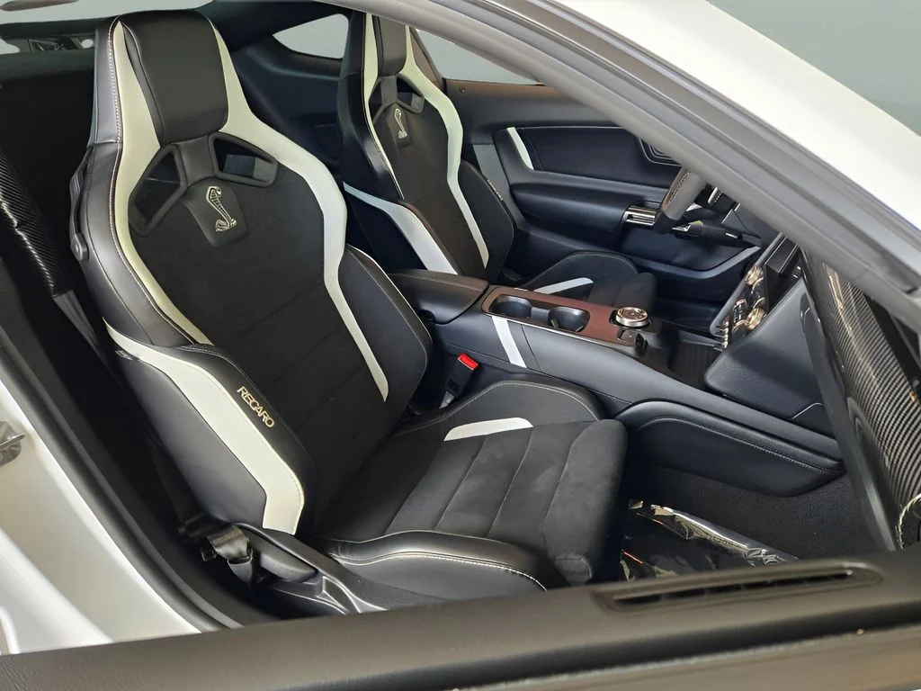 Used 2022 White Ford Shelby GT500 image 8