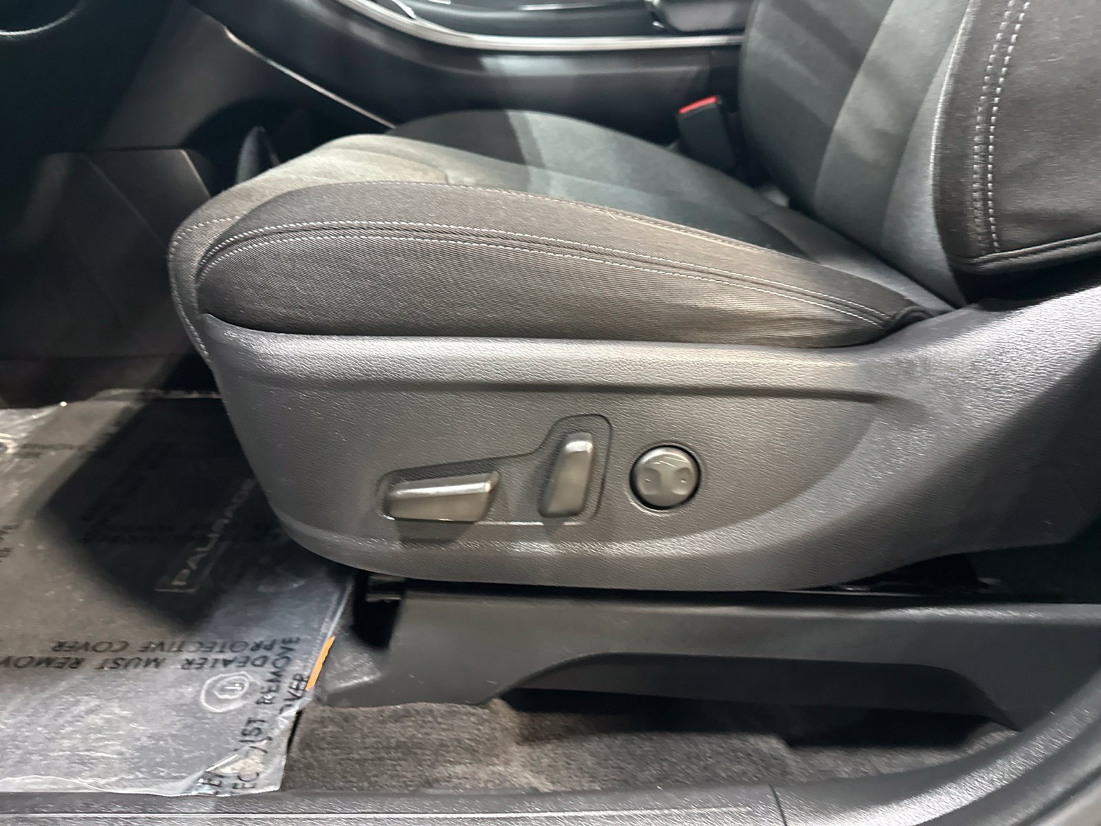 Used 2020 Black Hyundai SEL image 11