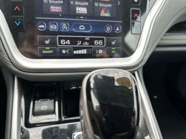 Used 2025 Green Subaru Onyx Edition image 19