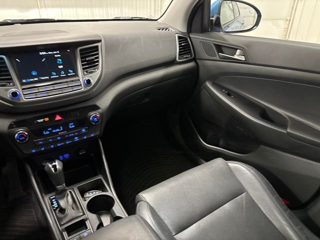 Used 2018 Blue Hyundai Limited image 15