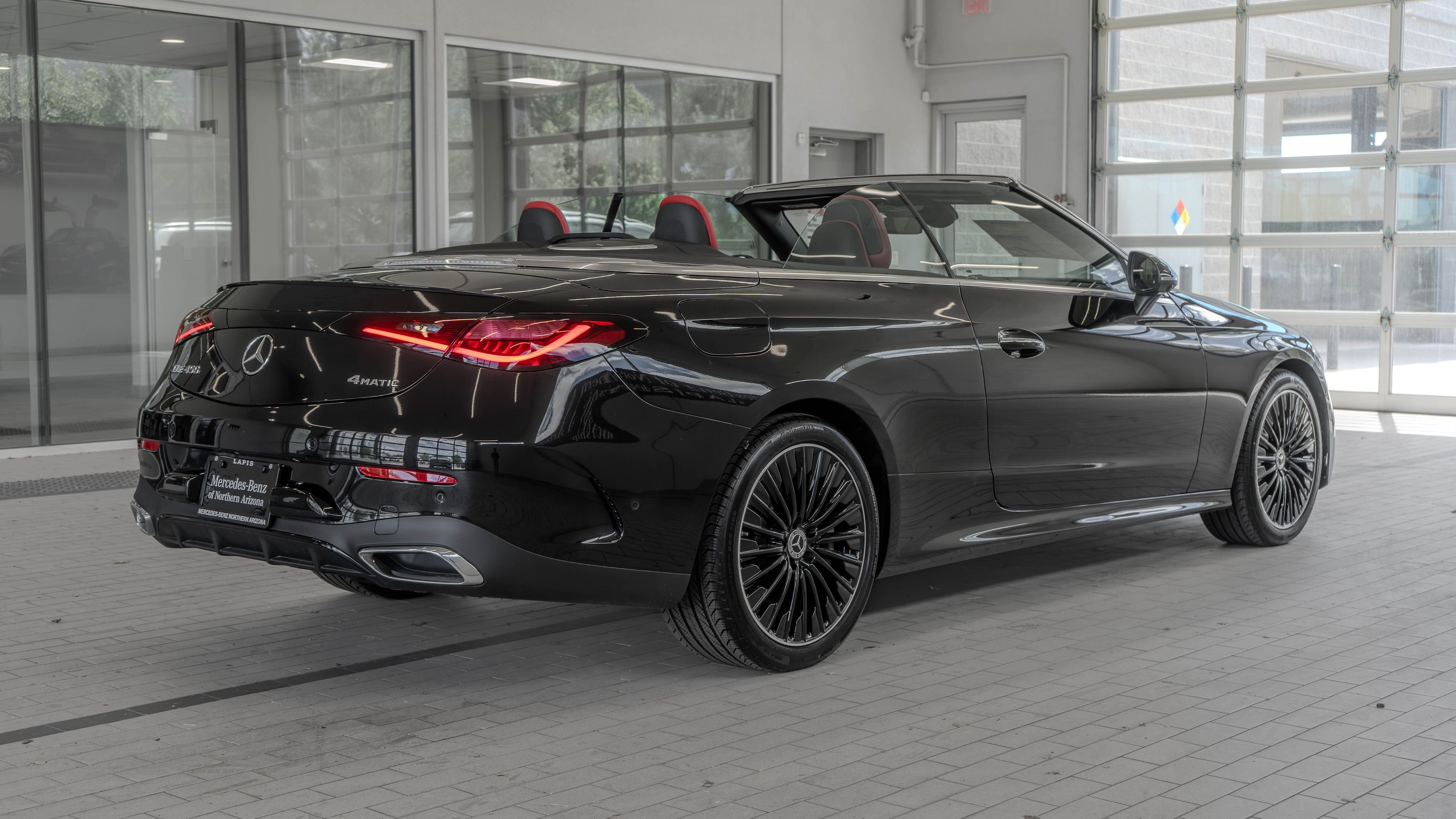 New 2026 Obsidian Black Metallic Mercedes-Benz CLE 450 image 33