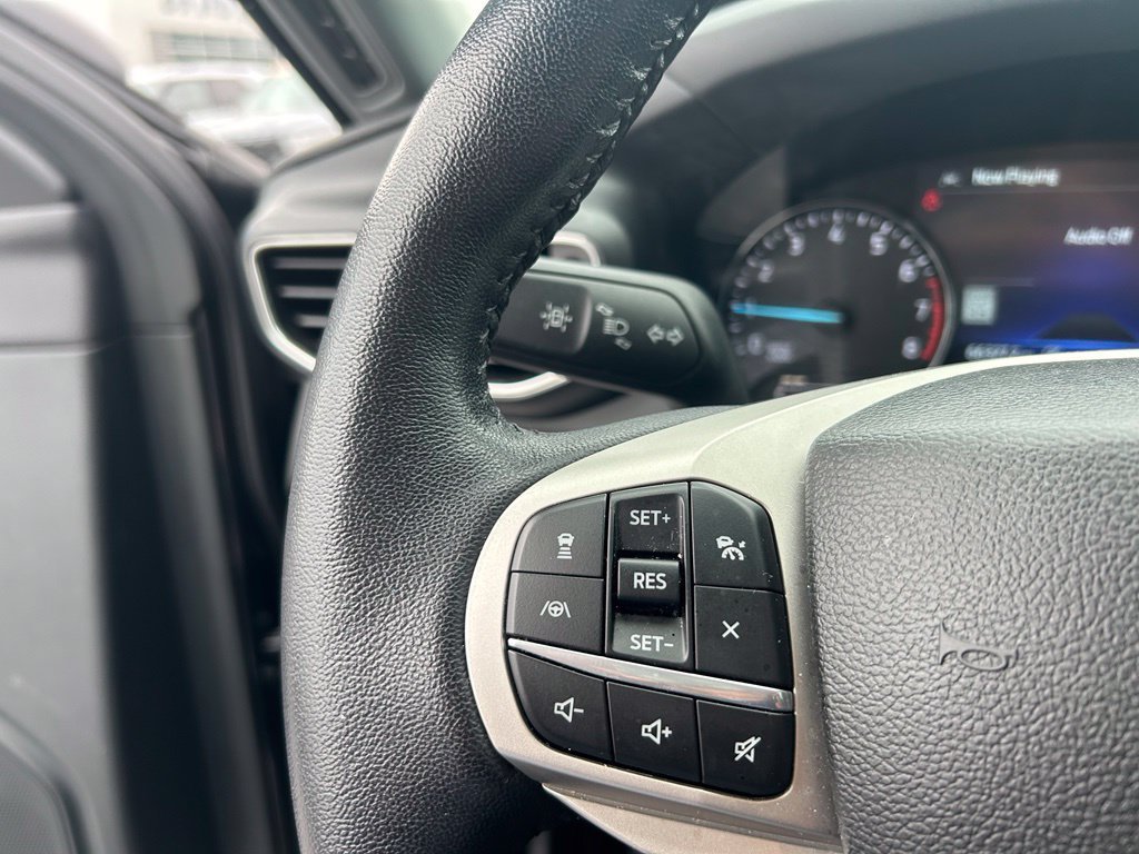 Used 2023 Black Ford XLT image 13