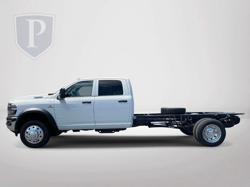 New 2026 Bright White Clearcoat RAM Tradesman image 5