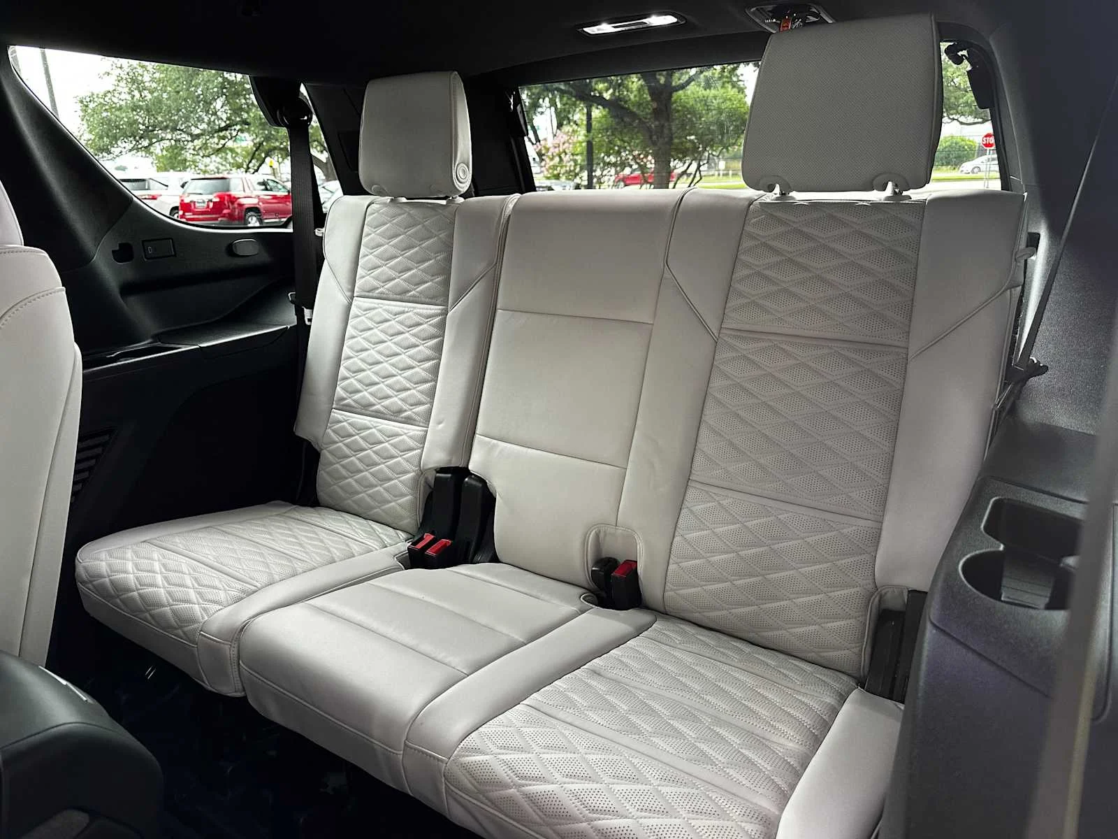 Certified Used 2025 Crystal White Tricoat Cadillac Sport Platinum image 26