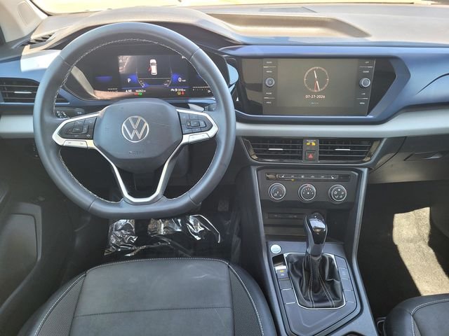 Used 2022 Black Volkswagen 1.5T SE image 14