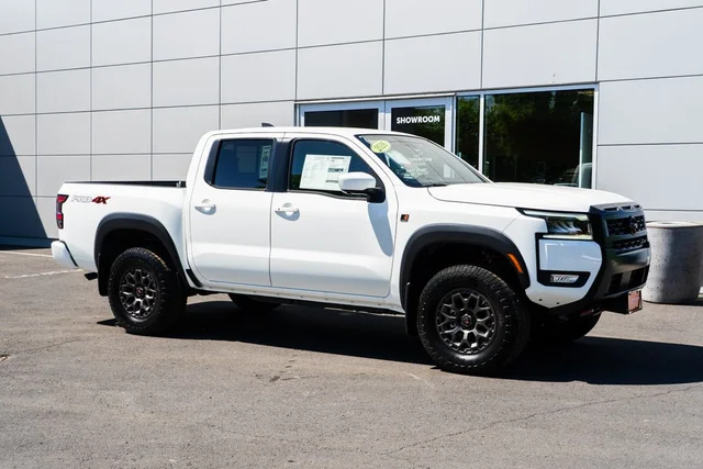 2026 Nissan Frontier Crew Cab PRO-4X® R by Roush®