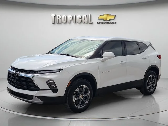 New 2026 Summit White Chevrolet 2LT image 1