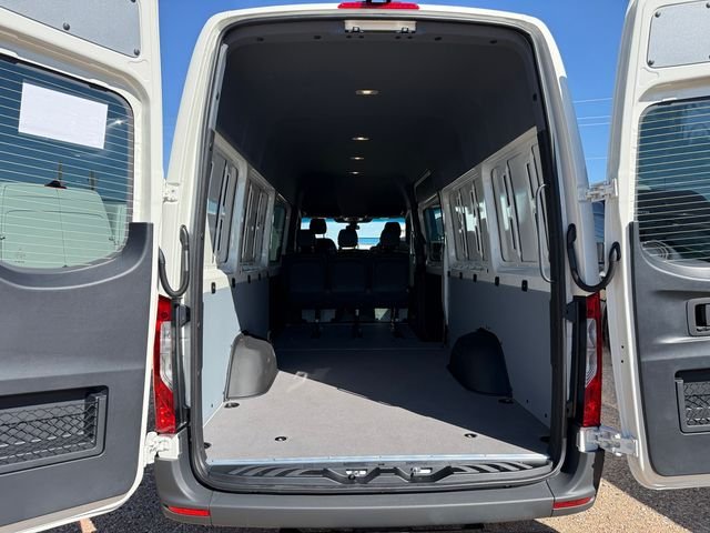 2026 Mercedes-Benz Sprinter Crew Van Base - Photo 24