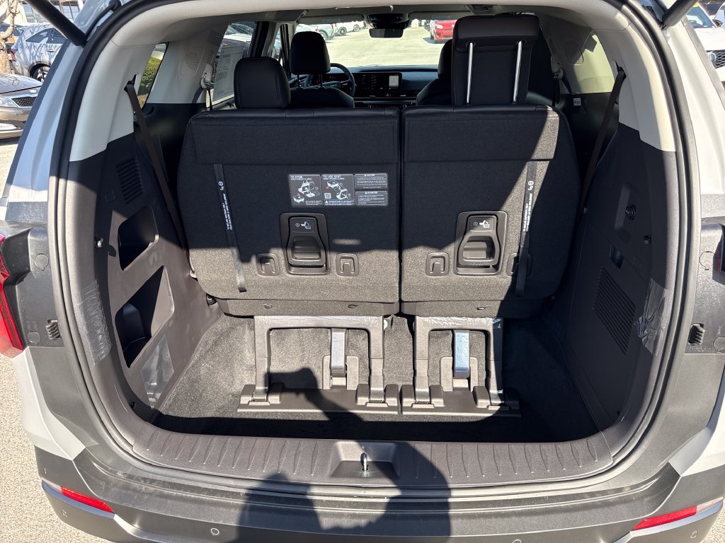 New 2027 Silver Kia EX image 9