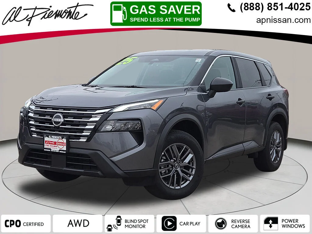2025 Nissan Rogue S AWD's photo