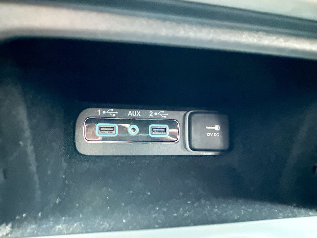 Used 2020 Gray Jeep Limited image 30