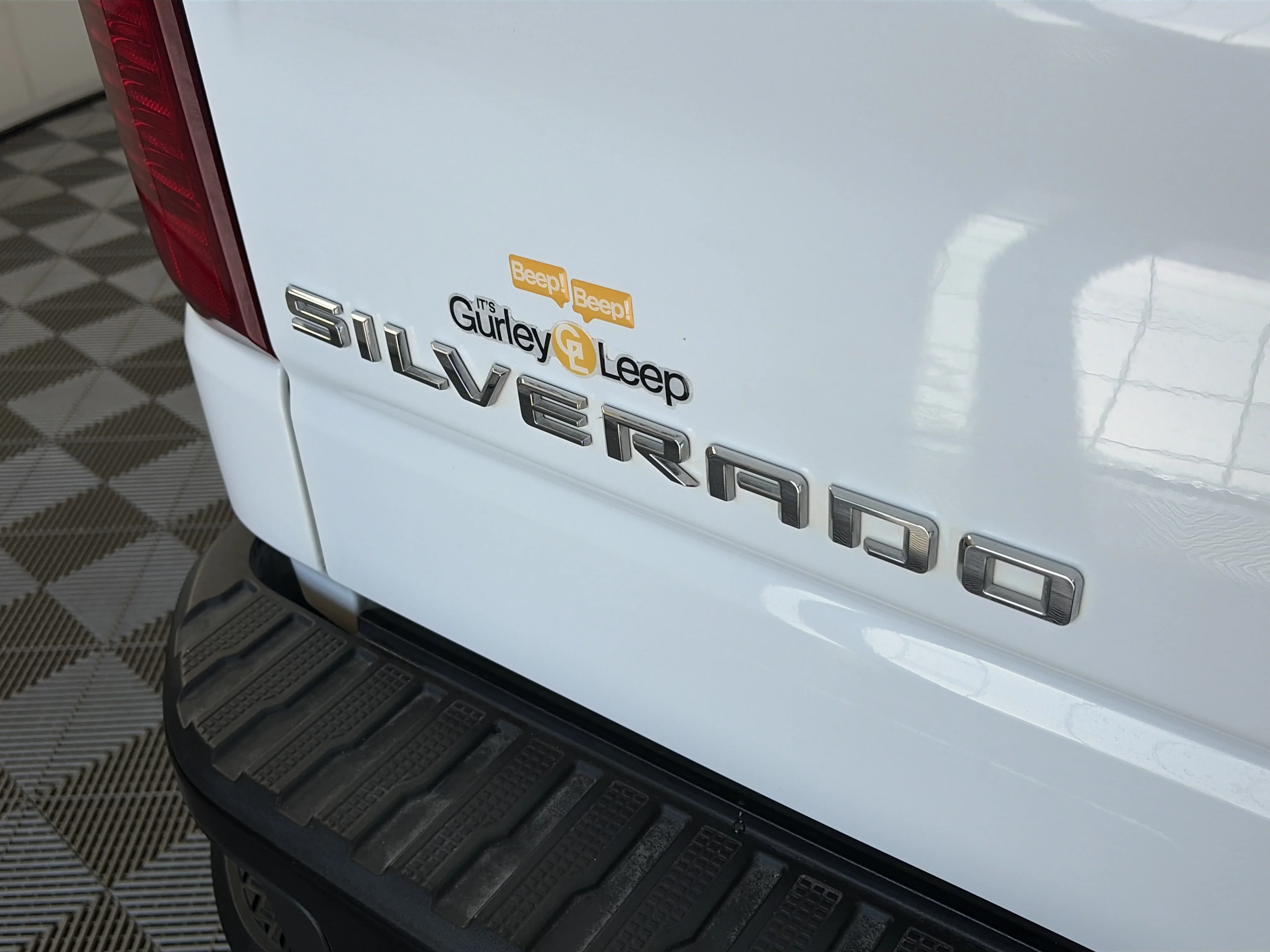 Certified Used 2024 Summit White Chevrolet WT image 15
