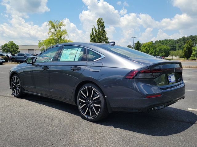 New 2026 Meteorite Gray Metallic Honda Touring image 6