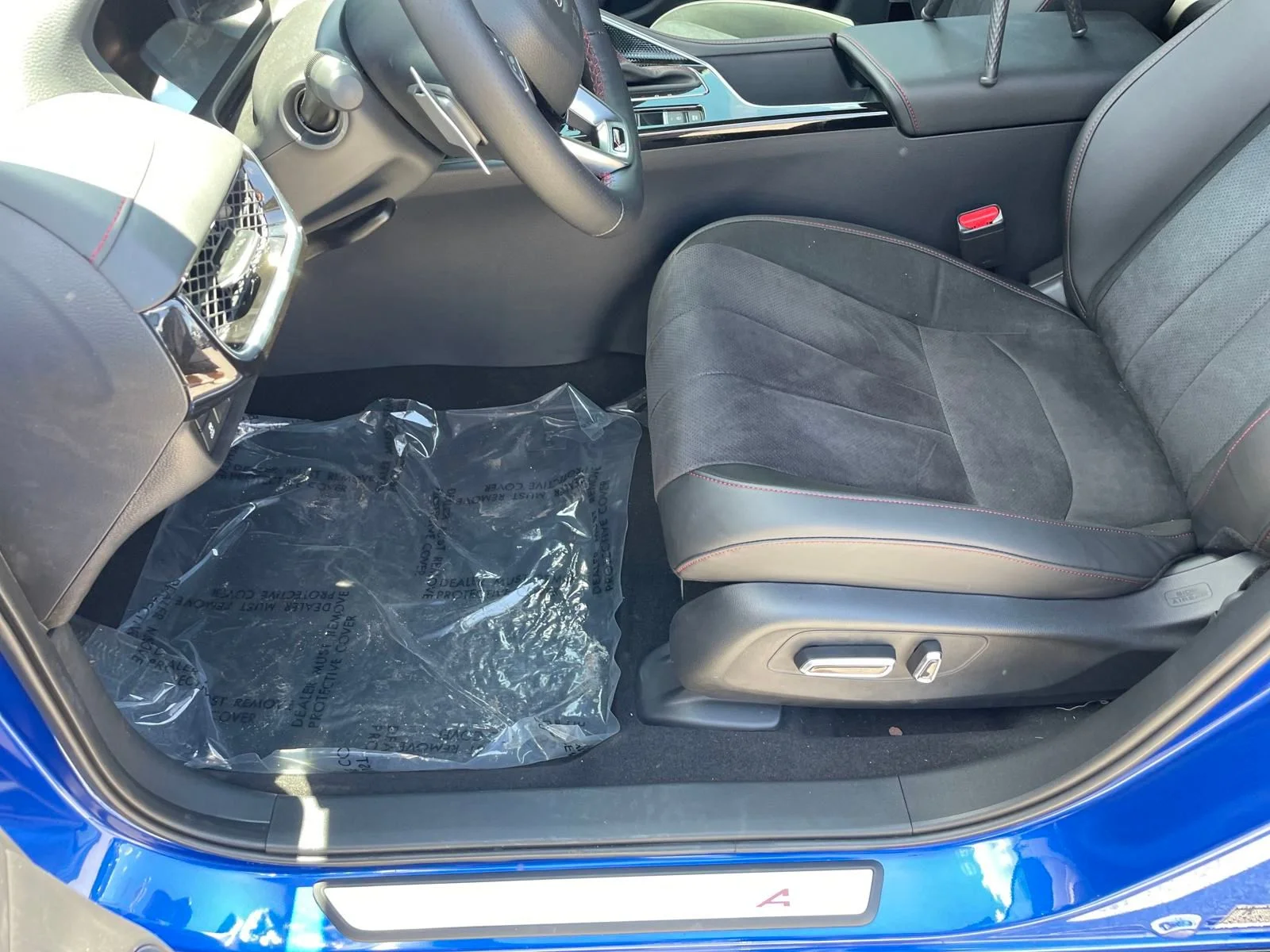 2025 Acura ADX A-Spec Package - Photo 18
