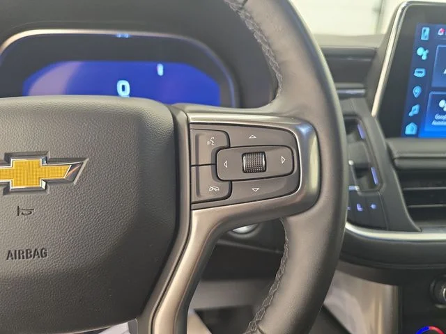 Used 2023 Summit White Chevrolet LT image 36