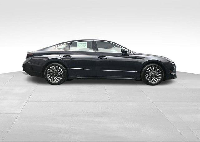 New 2026 Blue Hyundai Limited image 39