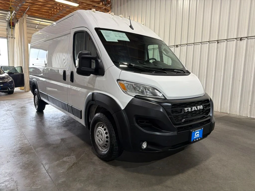 Used 2025 White Ram High Roof image 2