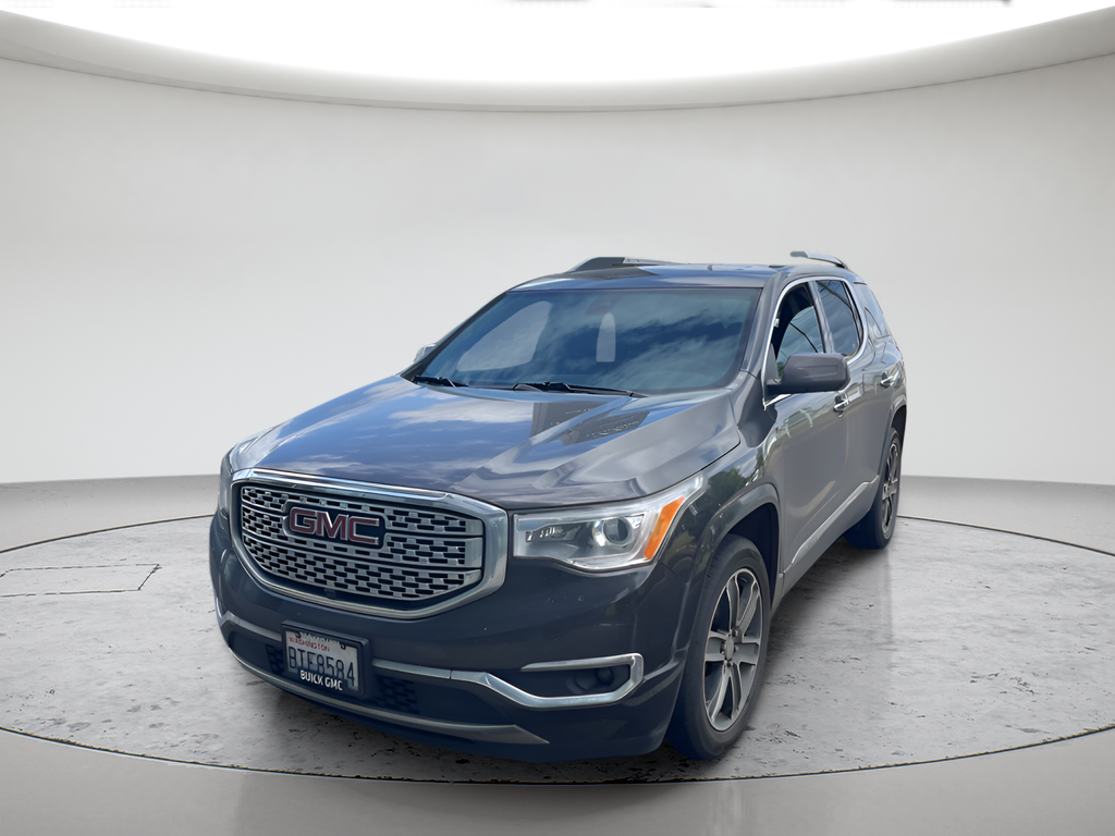 2017 GMC Acadia Denali - Photo 8