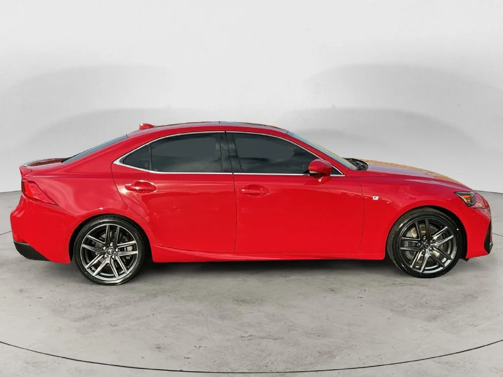 Used 2018 Red Lexus 350 image 7