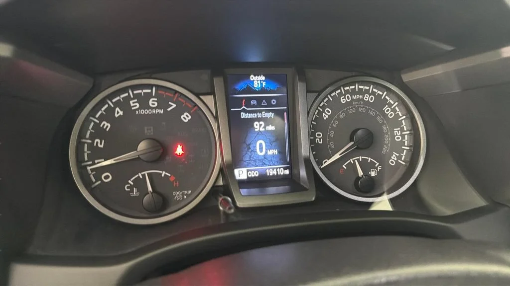 Used 2023  Toyota SR image 20