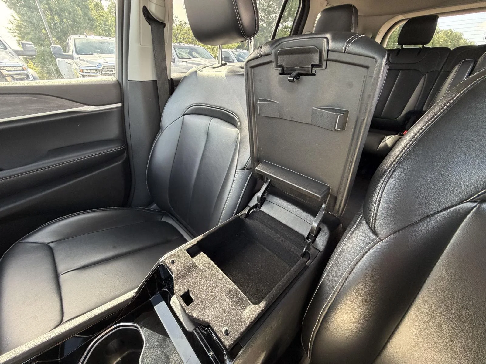 Used 2023 Bright White Clearcoat Jeep Limited image 14