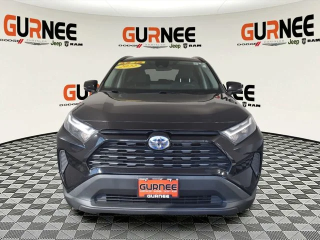 Used 2022 Black Toyota XLE image 9