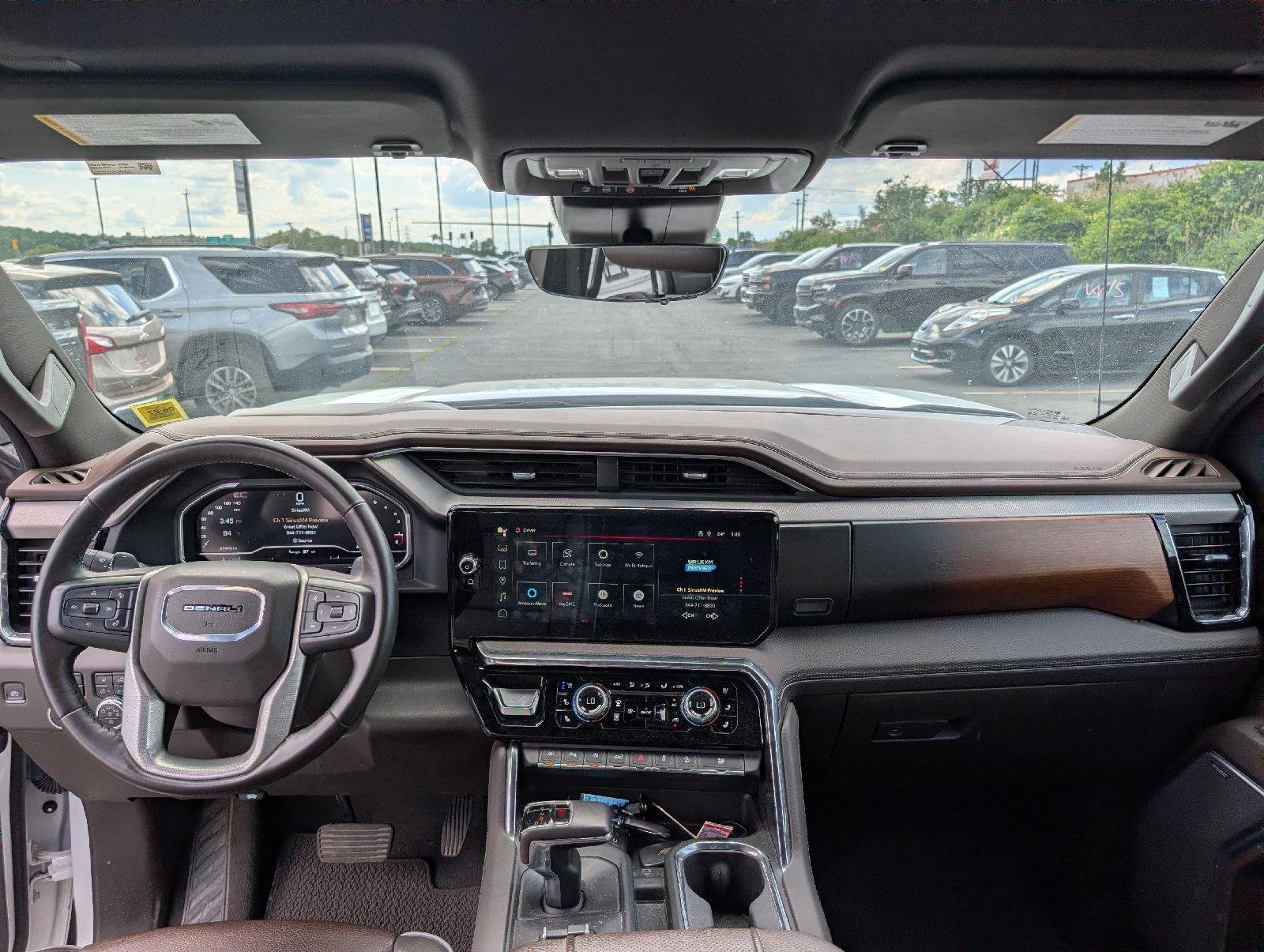 Used 2024 White Frost Tricoat GMC Denali image 22