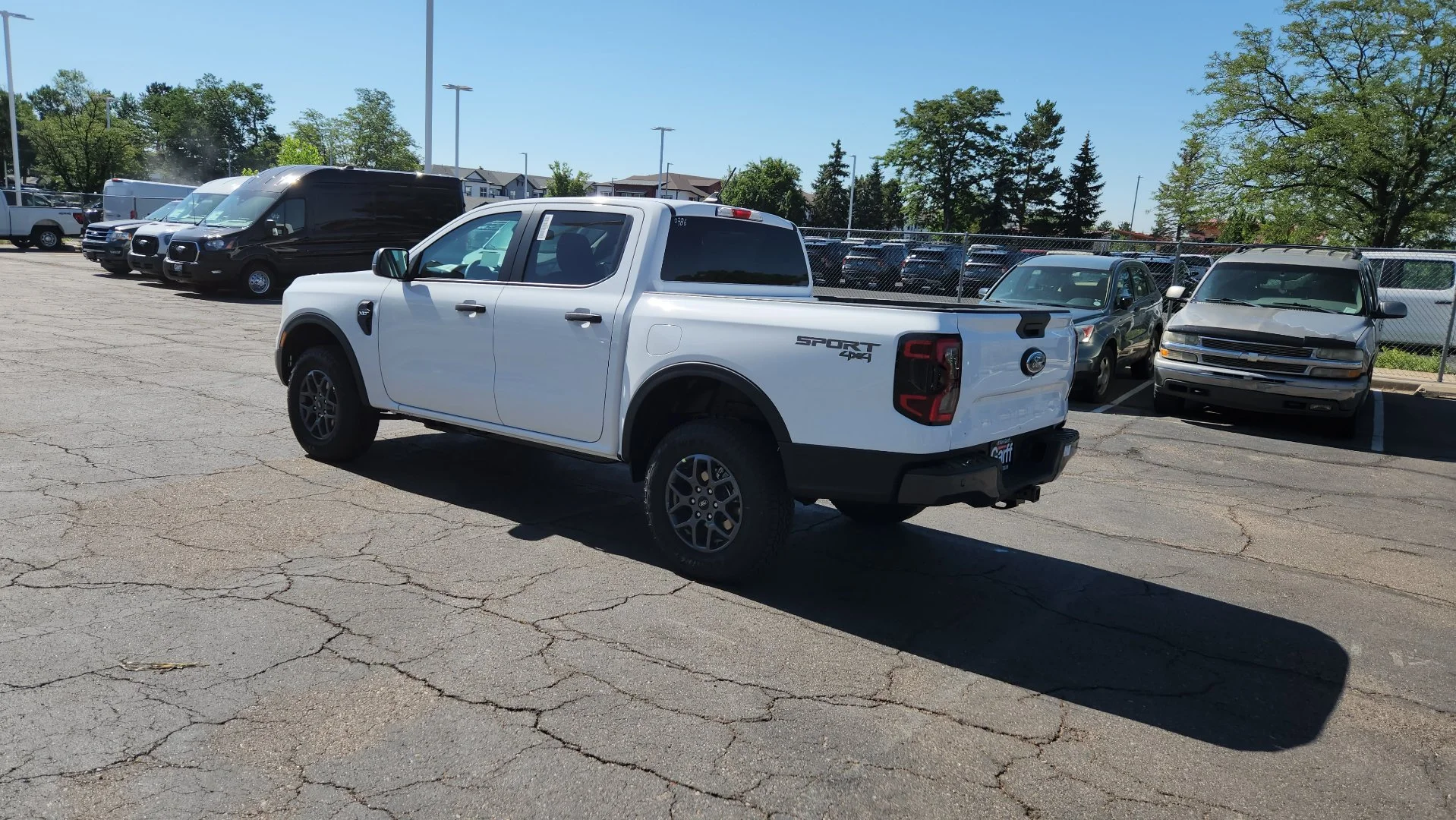 New 2026 Oxford White Ford XLT image 5