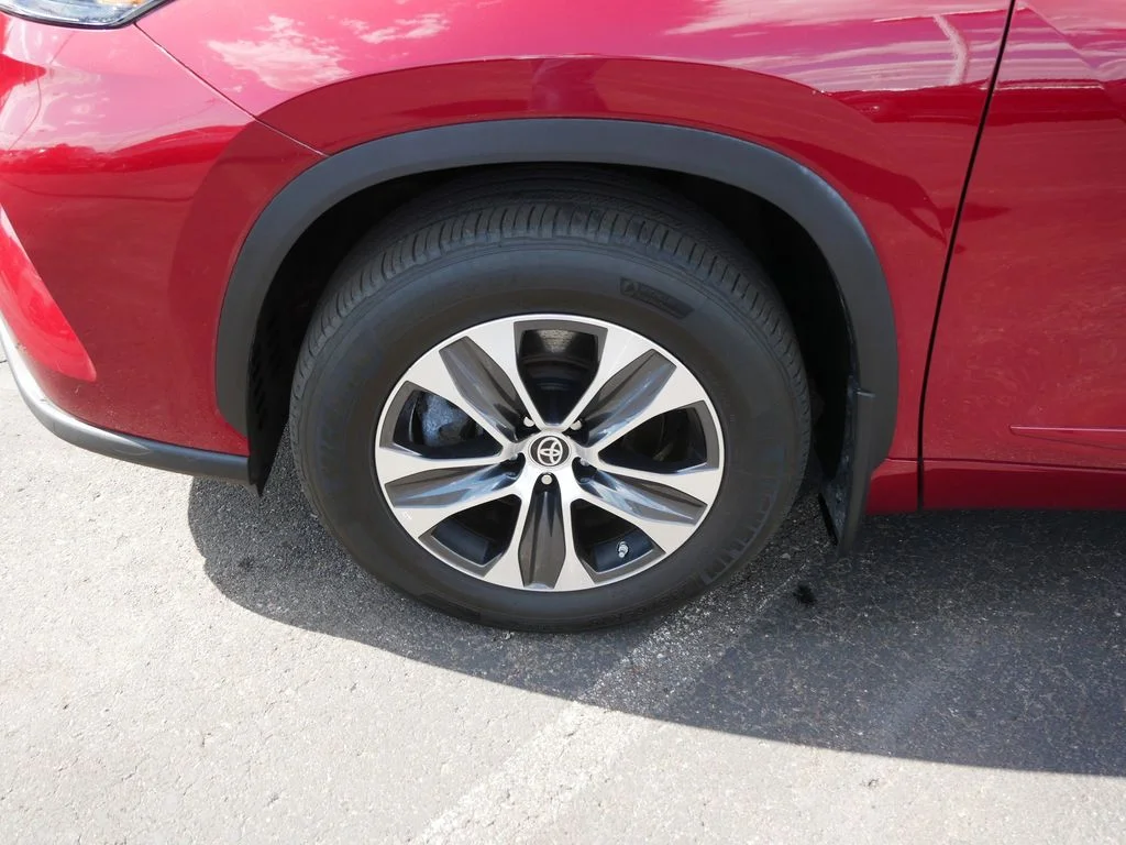 Used 2023 Red Toyota XLE image 8