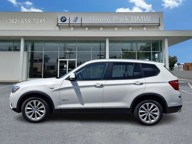 Used 2017 Alpine White BMW xDrive28i image 7
