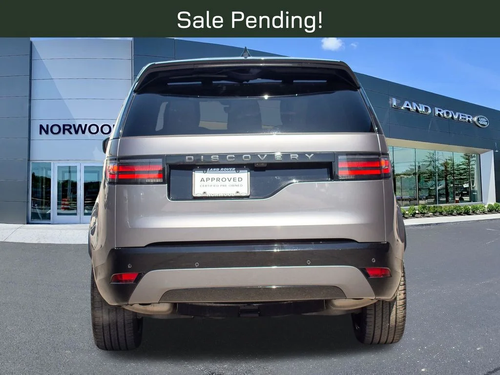 Used 2025 Gray Land Rover Dynamic SE image 5
