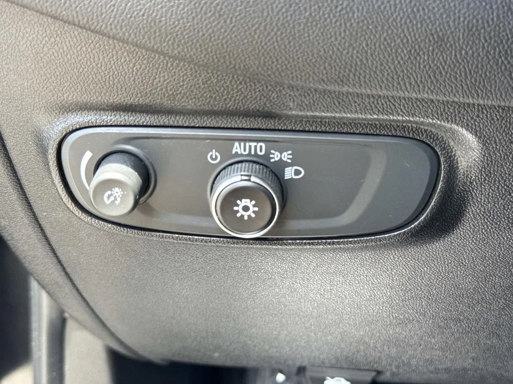 Used 2020 Black Chevrolet LS image 42