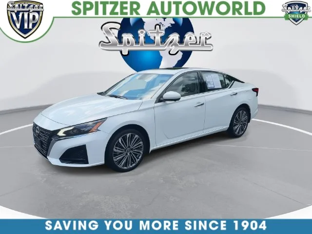 Used 2023 White Nissan 2.5 SL image 6