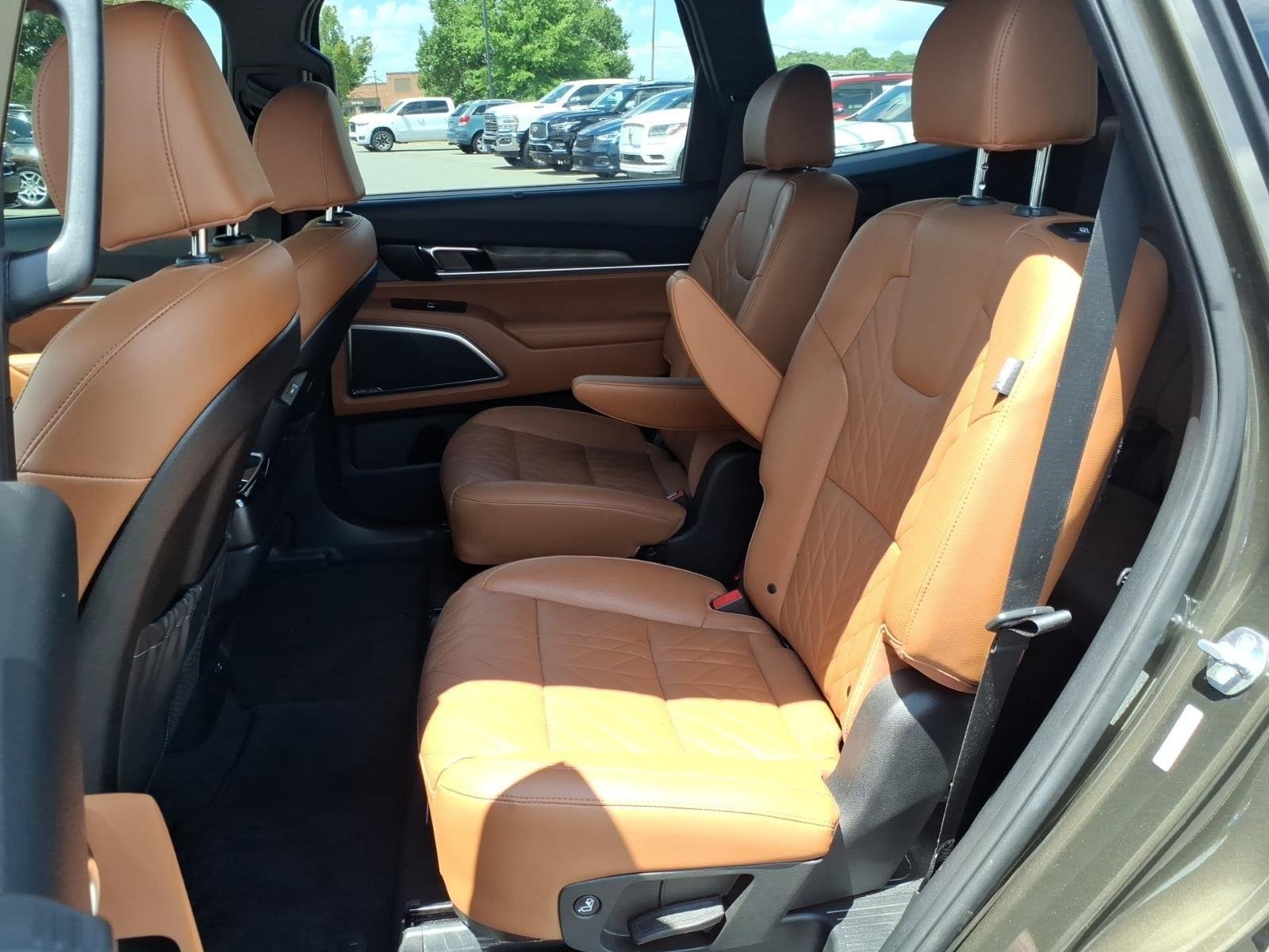 Used 2023 Dark Moss Kia SX X-Line image 22