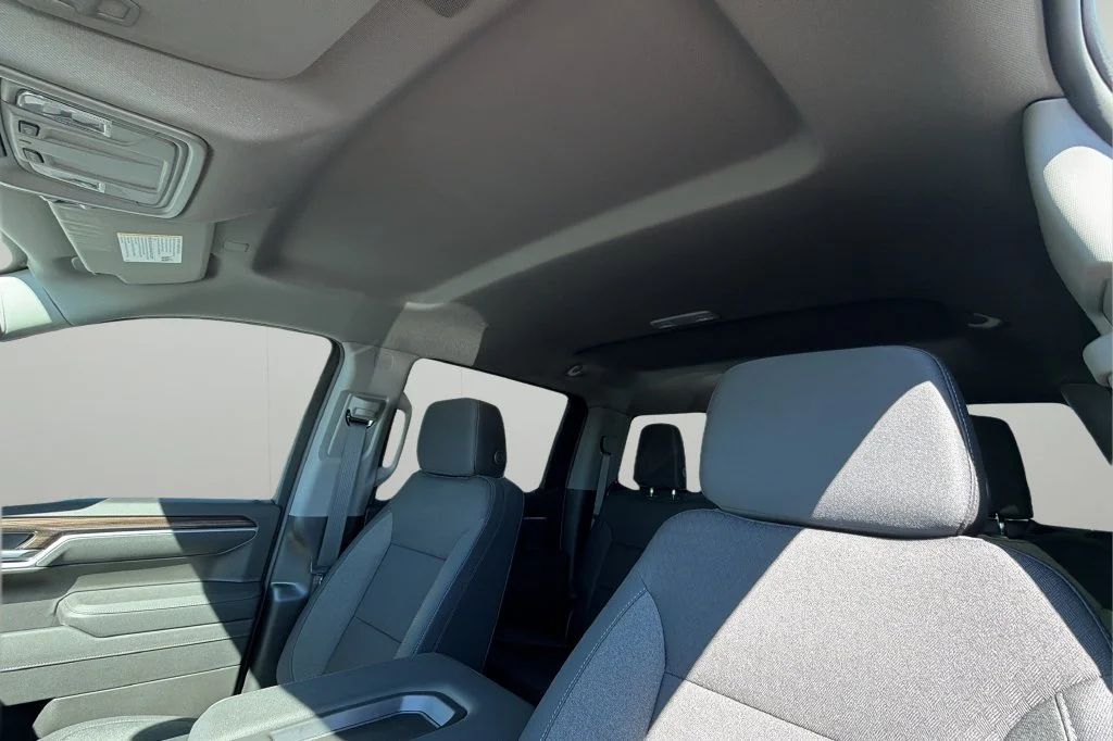 New 2026 Sterling Gray Metallic Chevrolet RST image 32