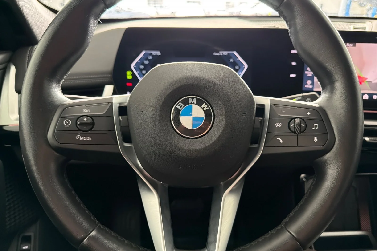 Used 2025 Alpine White BMW xDrive28i image 22