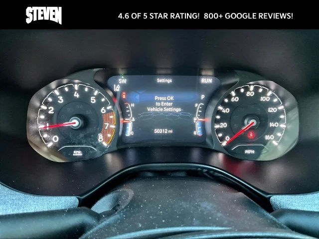 Used 2024 Silver Jeep Latitude image 16