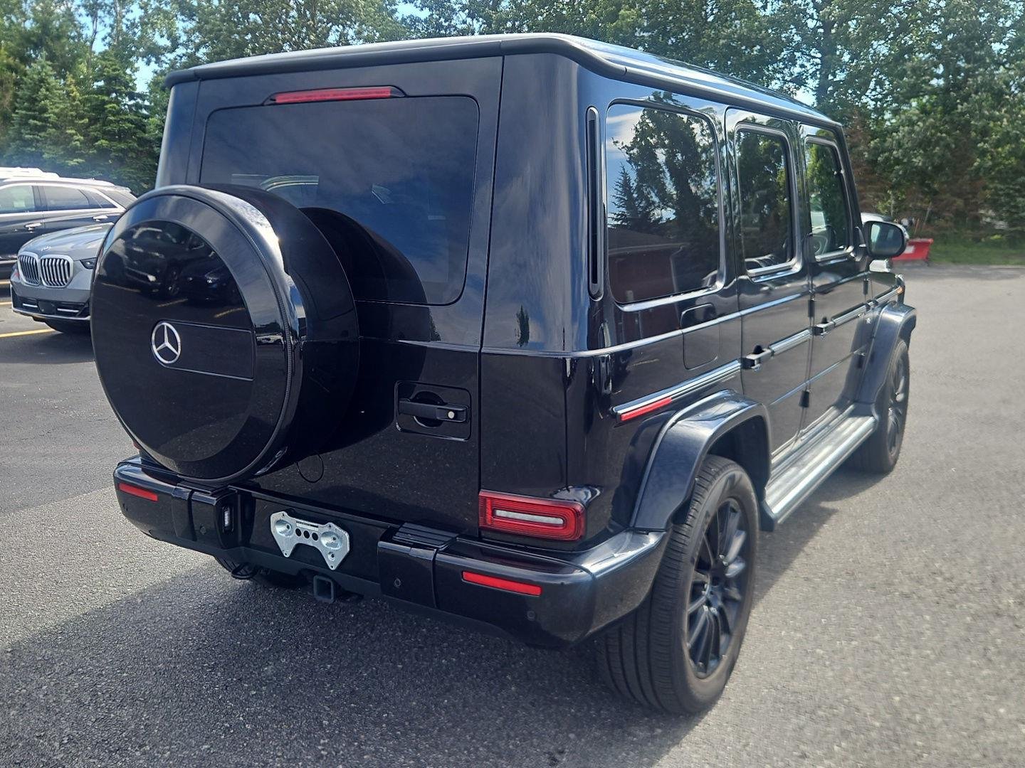 Used 2022 Black Mercedes-Benz G 550 image 6
