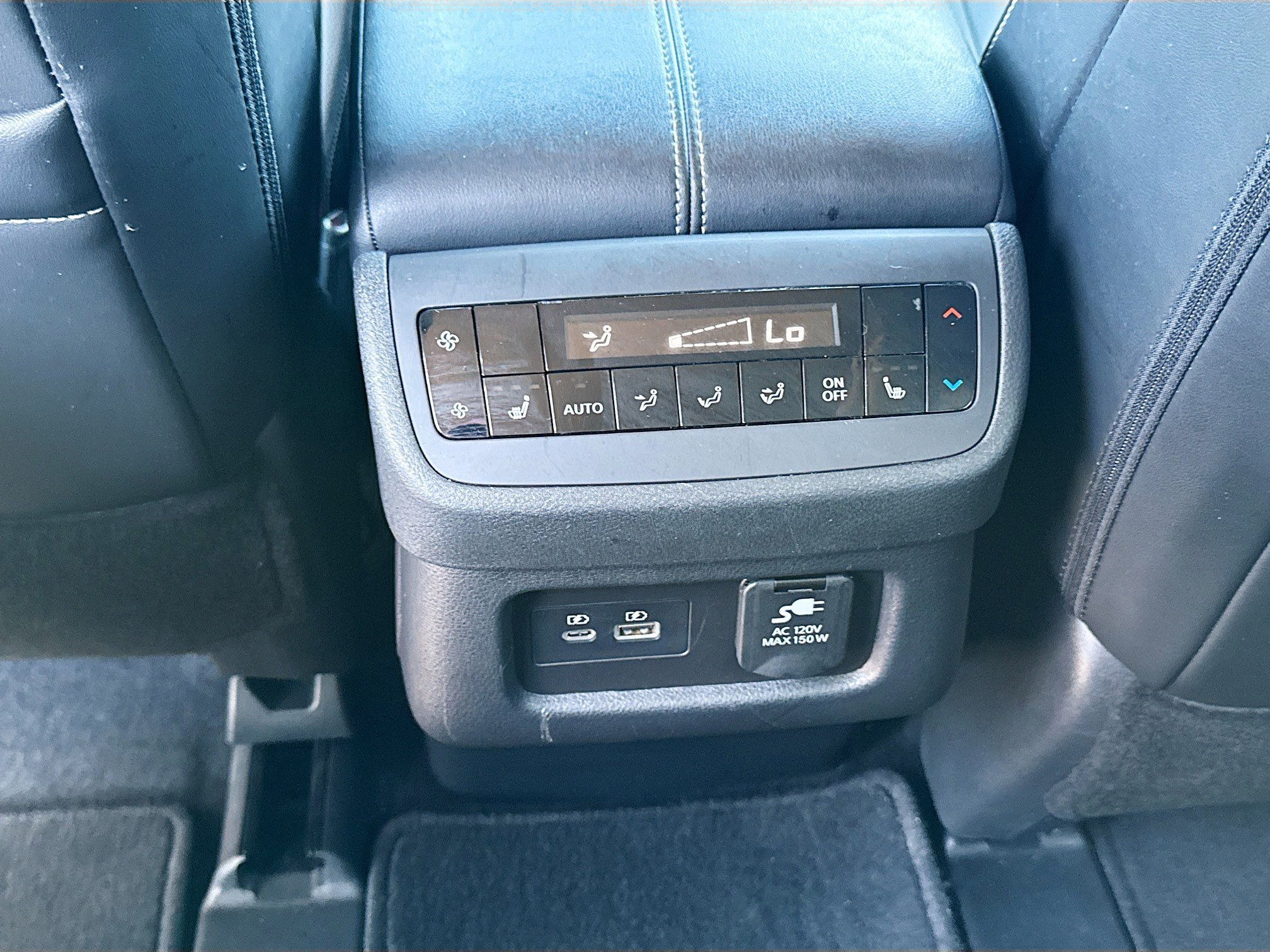 Used 2025 Gun Metallic Nissan Platinum image 20