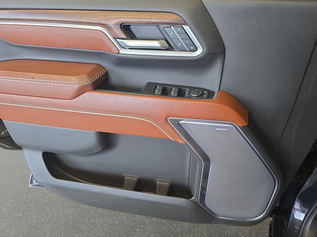 Used 2024 Silver GMC Denali Ultimate image 28