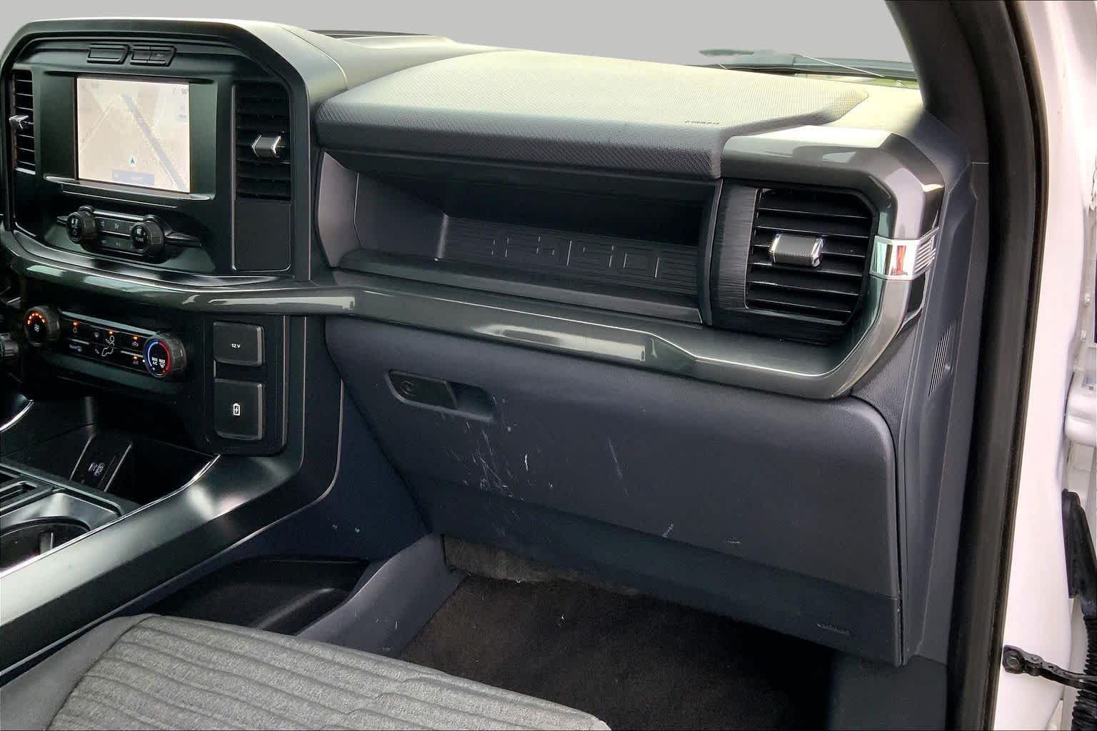 Used 2023 Oxford White Ford XL image 13