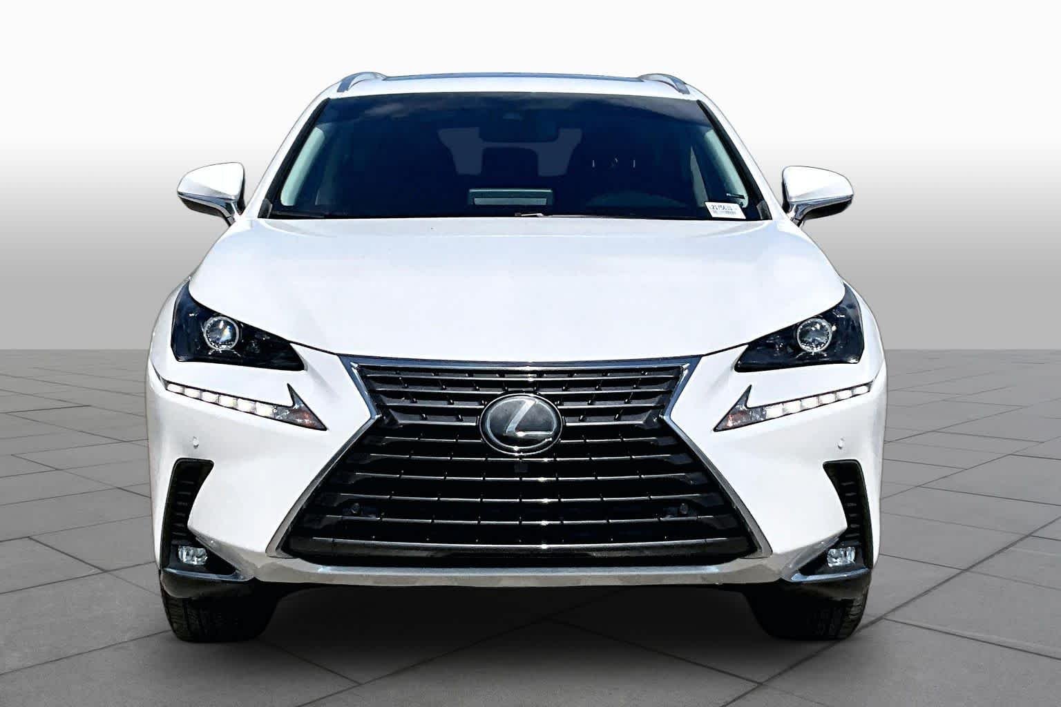 Used 2020 Eminent White Pearl Lexus  image 4
