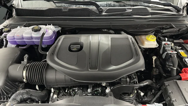 New 2026 Granite Crystal Metallic Clear-Coat Exterior Paint RAM Express image 27