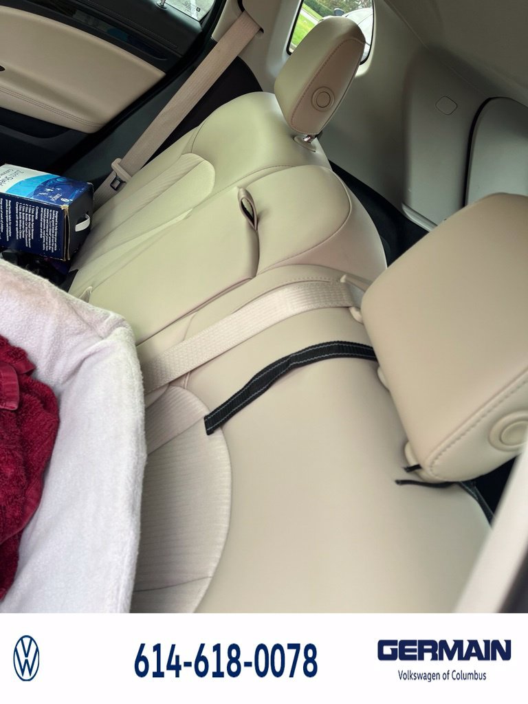 Used 2019 Ebony Twilight Metallic Buick Preferred image 18