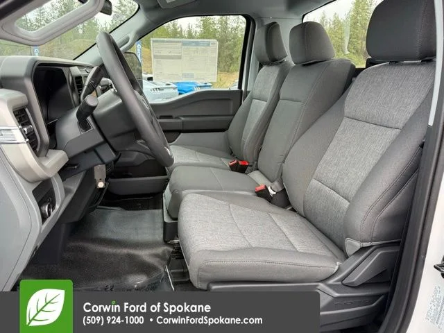 New 2026 Oxford White Ford XL image 3