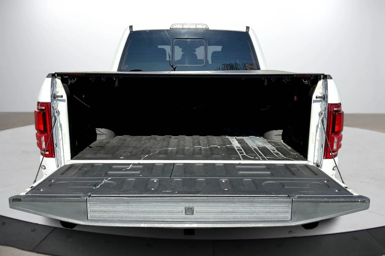 Used 2018 White Ford Raptor image 26