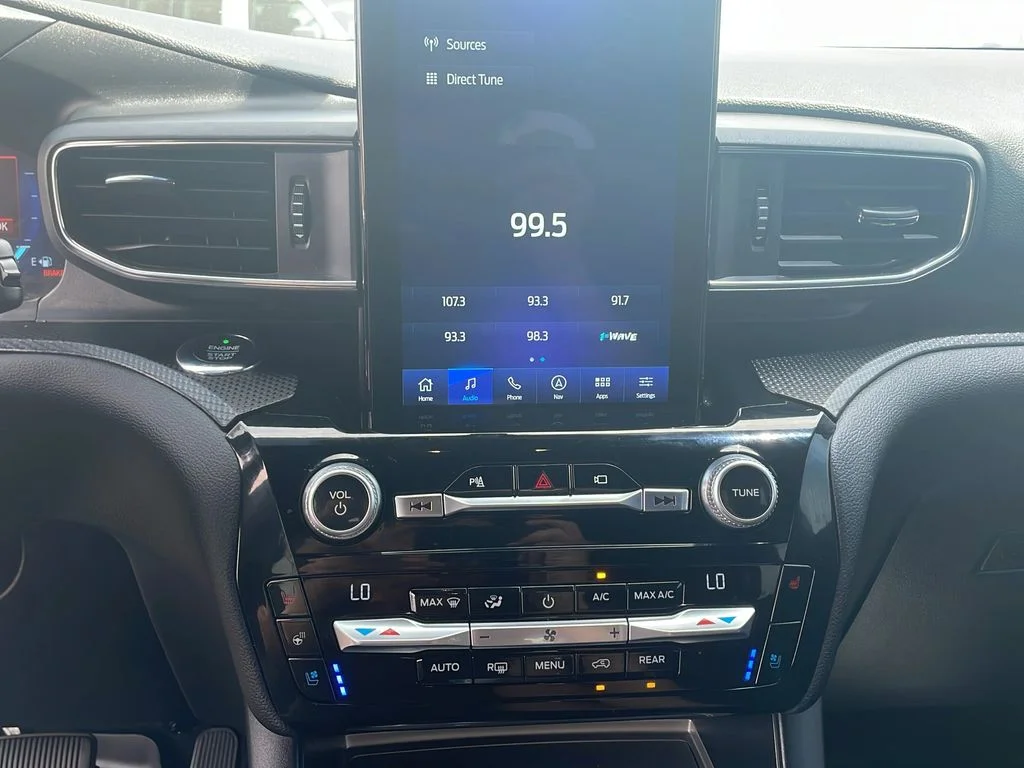 2021 Ford Explorer ST - Photo 18