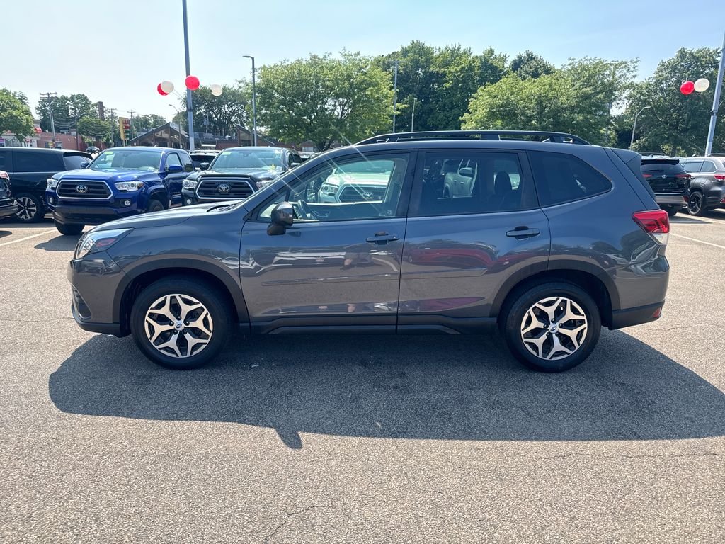 Used 2023 Gray Subaru Premium image 4